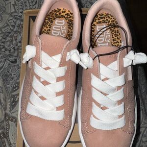 Hey Dude Women's Blush Pink Sneakers